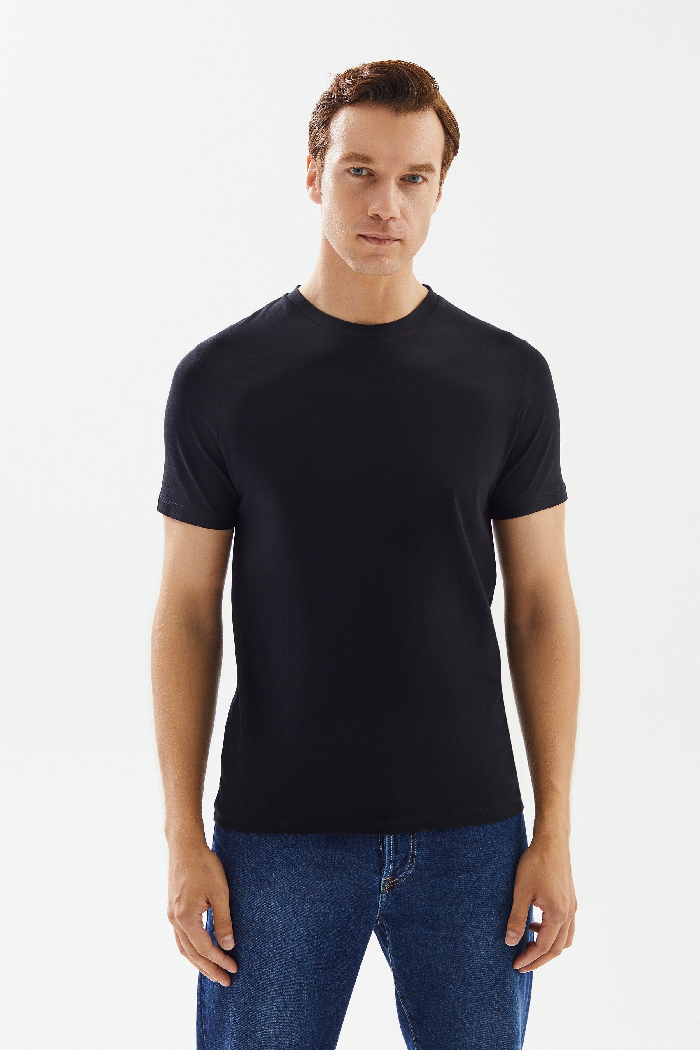 Erkek Siyah T-Shirt