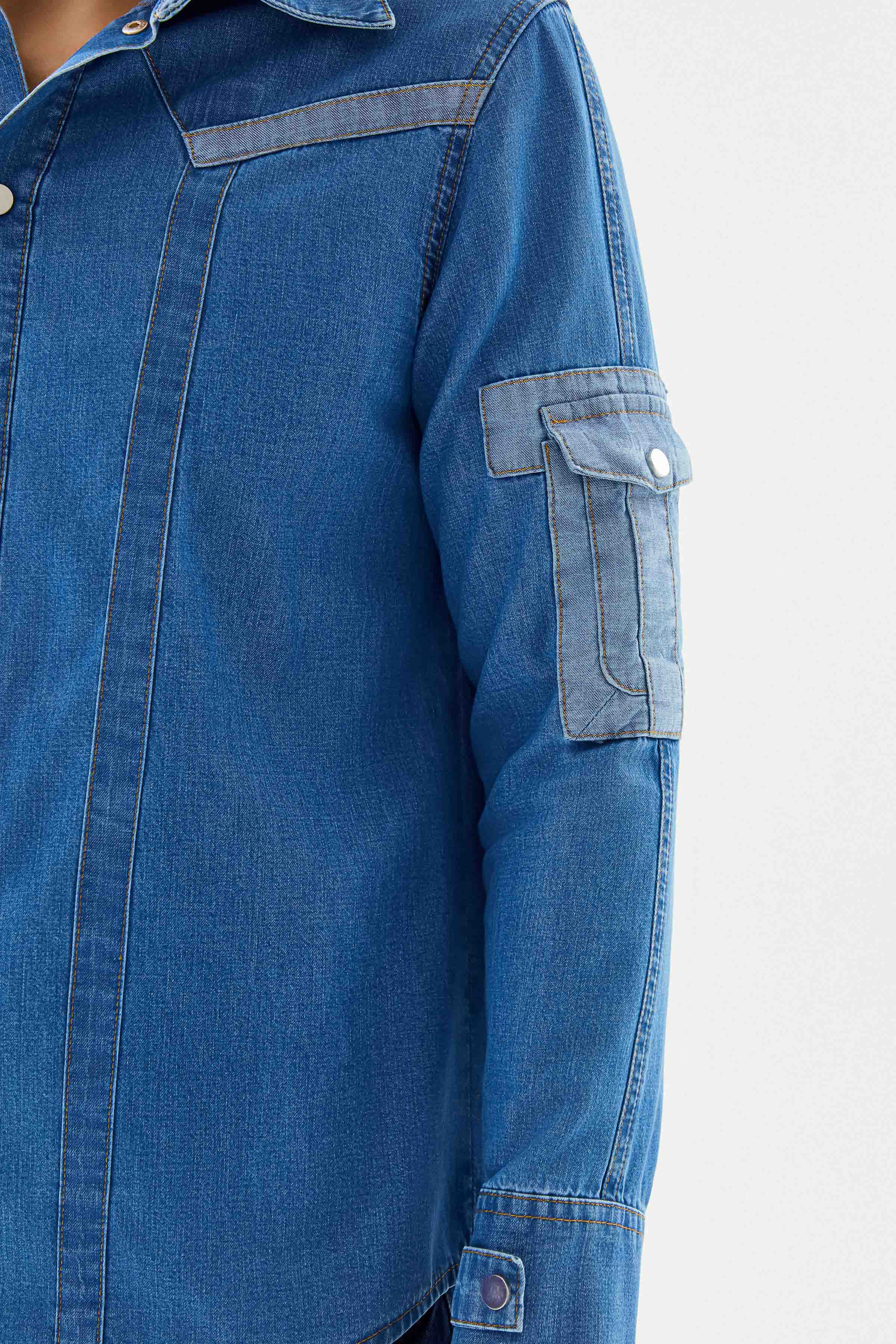 Men's Light Blue Sleeve Pocket Denim Shirt