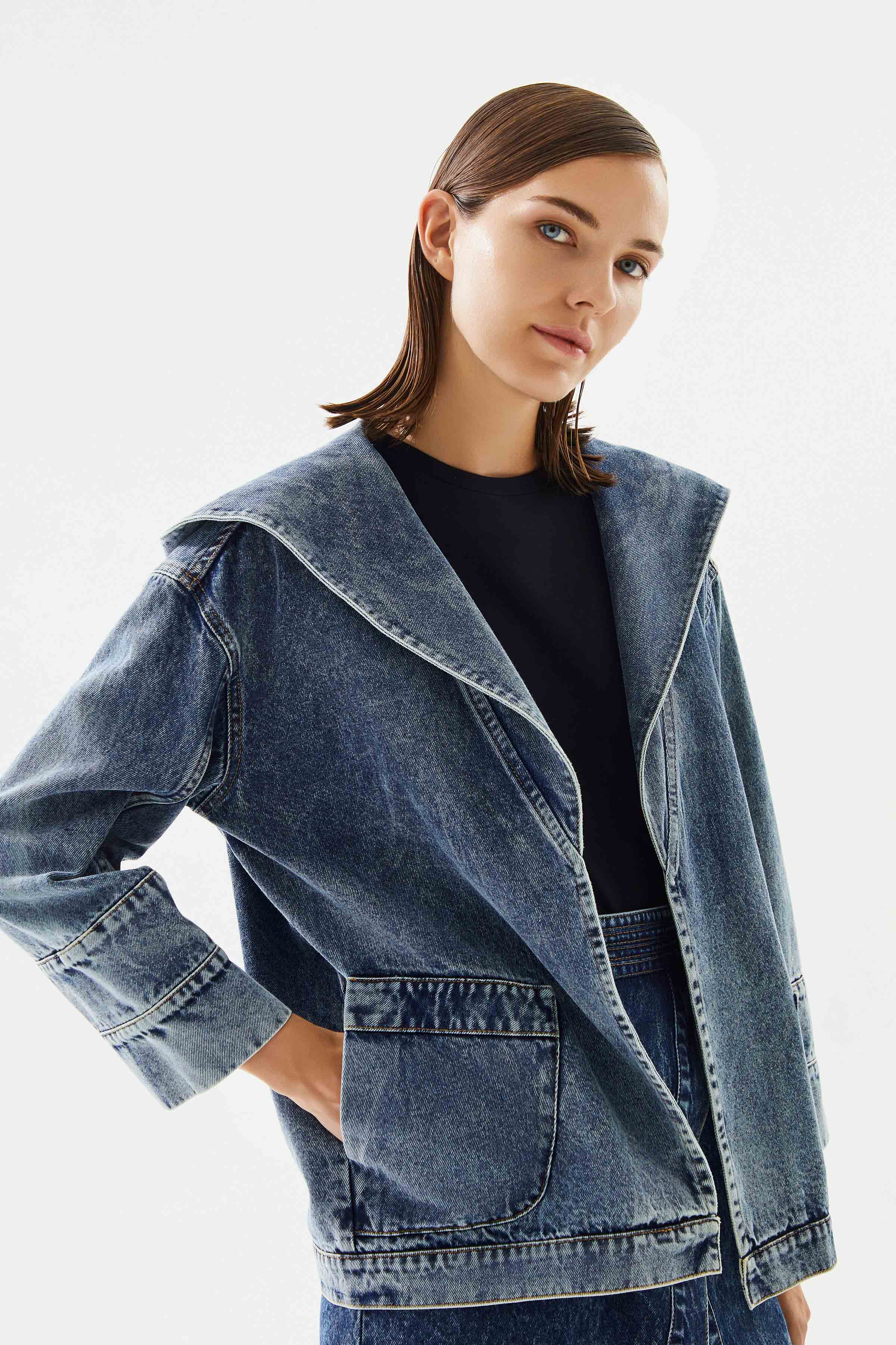 Women's Hooded Denim Jacket