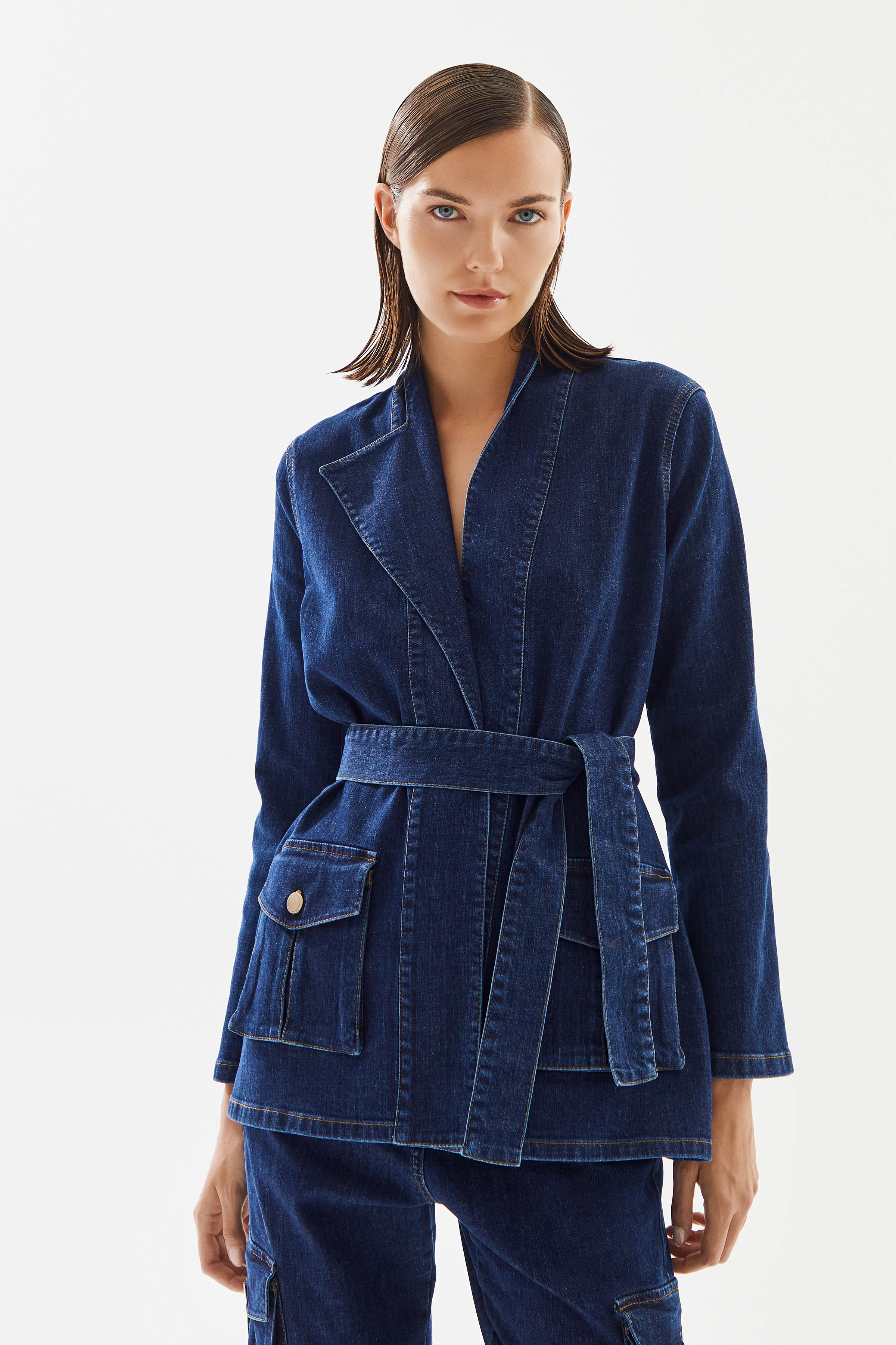 Women's Cargo Pocket Denim Jacket